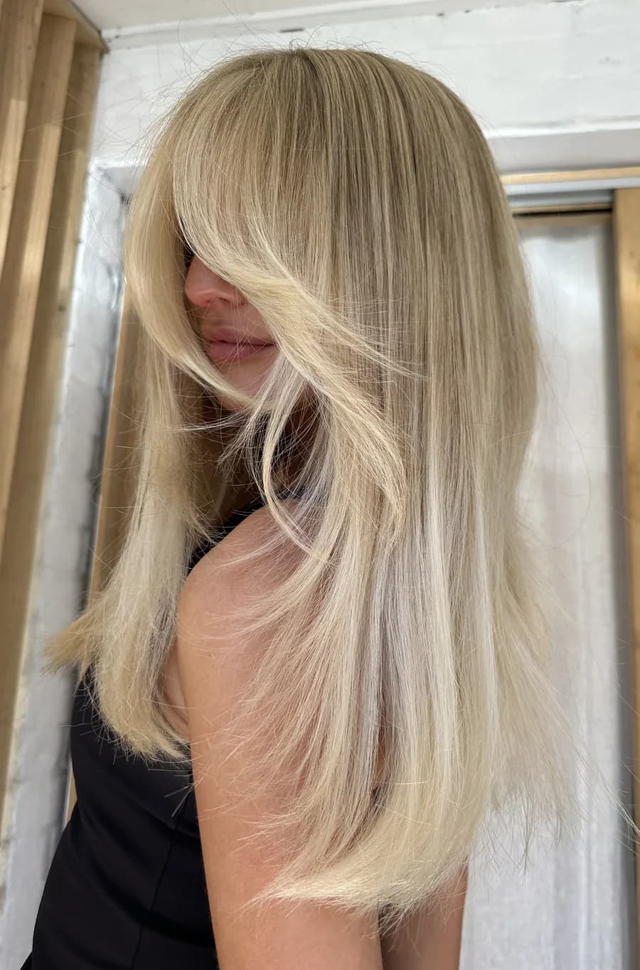 Sleek blonde finish by Willow, blonde specialist